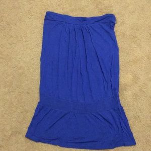 Women’s strapless top